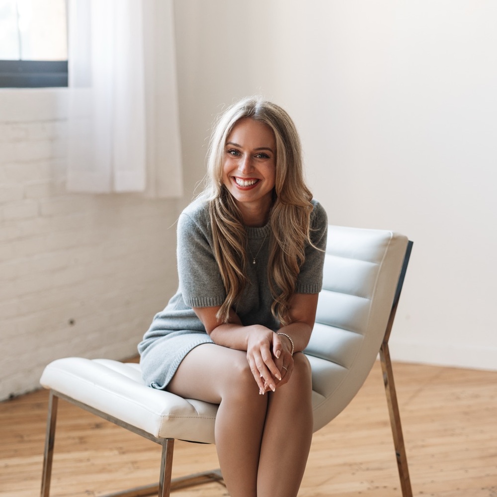 Meet your Posher, Emily